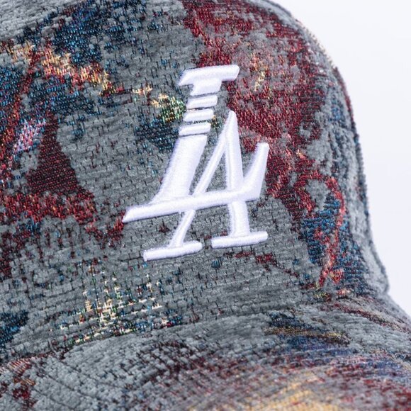 LA Paradise Premium Snapback Cap for Unisex - Picture 4 of 4